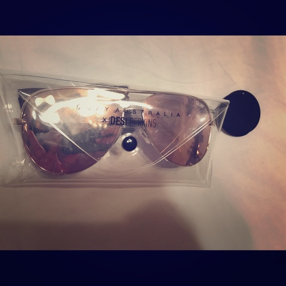 Accessories - Quay Australia glasses Accessories - Quay Australia glasses